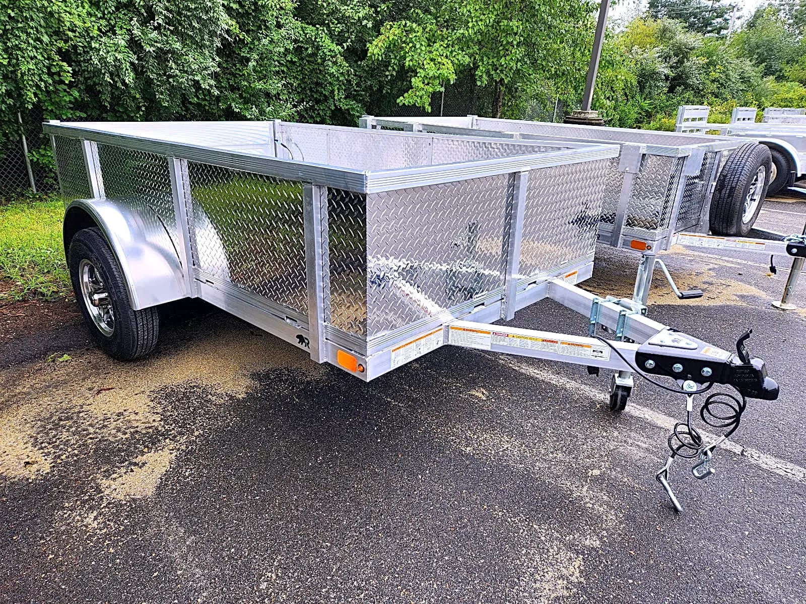 Real Rugged build: 5' x 8' — Perimeter rail, Tailgate