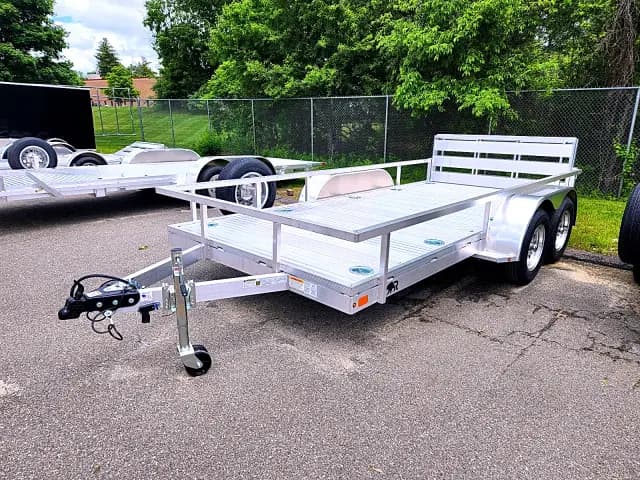 Real Rugged build: 6.5' x 14' Tandem — Perimeter rail, Bi-fold ramp