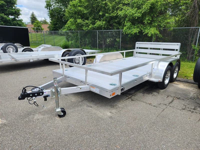Real Rugged build: 6.5' x 14' Tandem — Perimeter rail, Bi-fold ramp