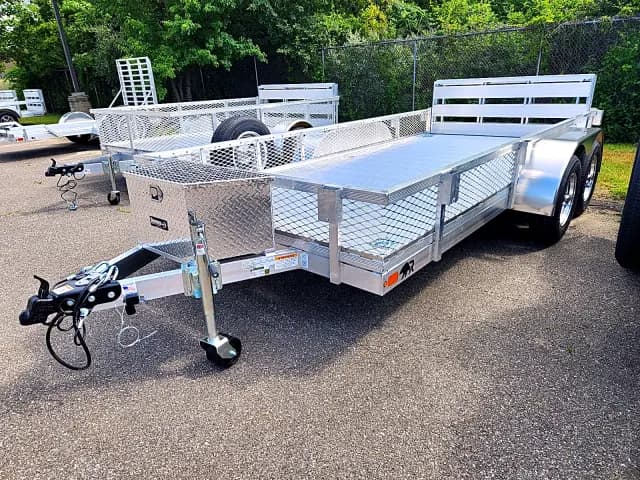 Real Rugged build: 6.5' x 14' Tandem — Mesh sides, Bi-fold ramp