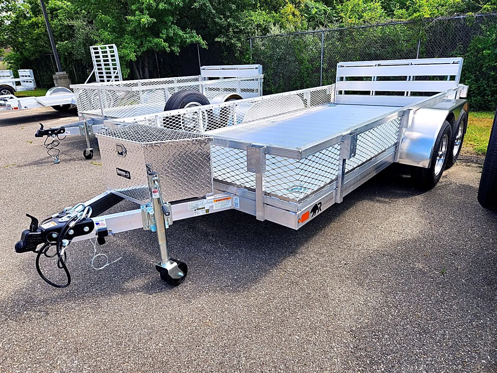 Real Rugged build: 6.5' x 14' Tandem — Perimeter rail, Bi-fold ramp