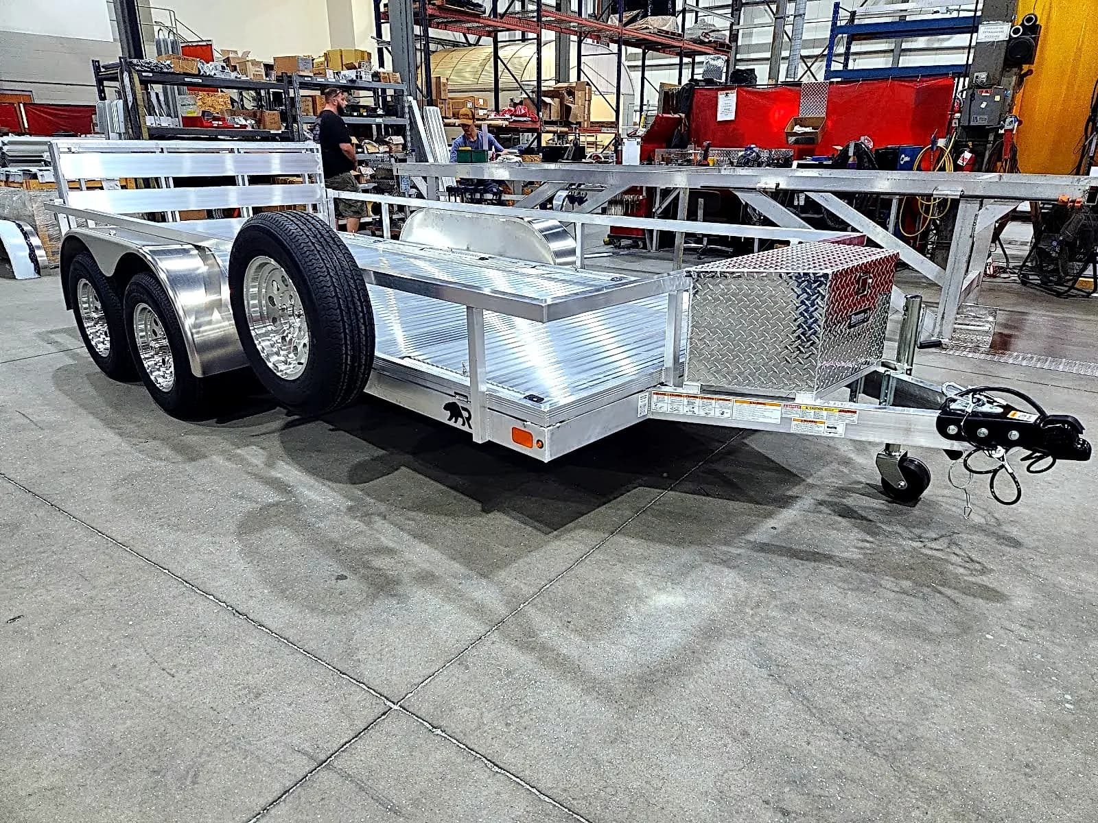Real Rugged build: 6.5' x 14' Tandem — Perimeter rail, Bi-fold ramp
