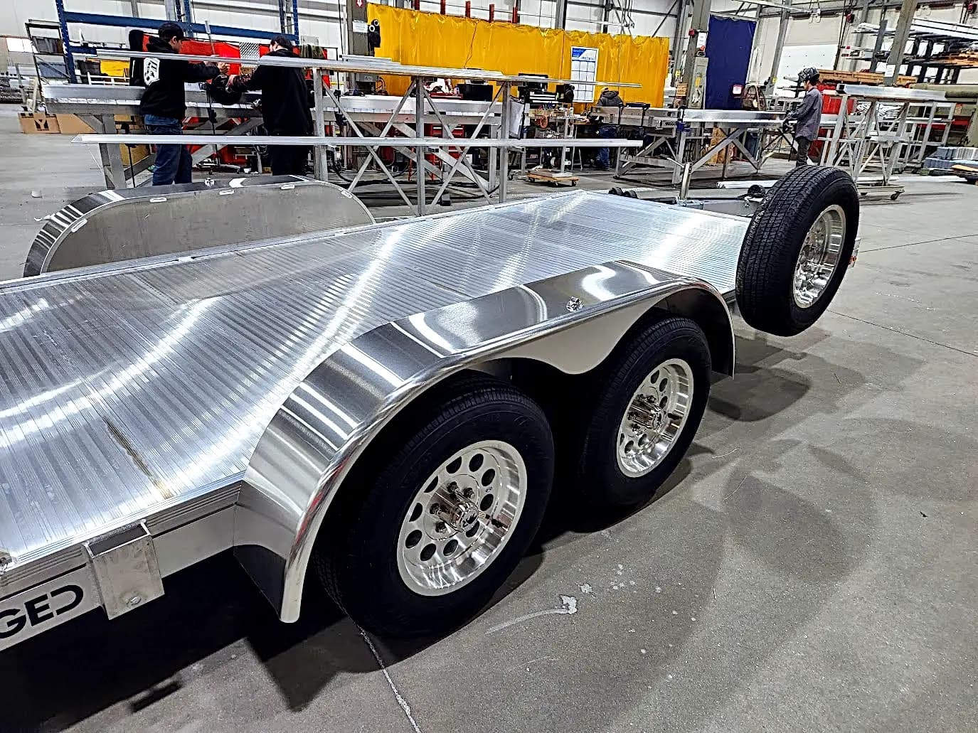 Real Rugged build: 6.5' x 14' Tandem — Bi-fold ramp