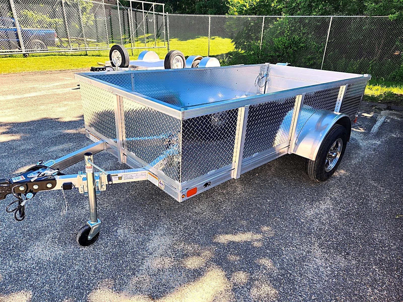 Real Rugged build: 5' x 10' — Perimeter rail, Bi-fold ramp