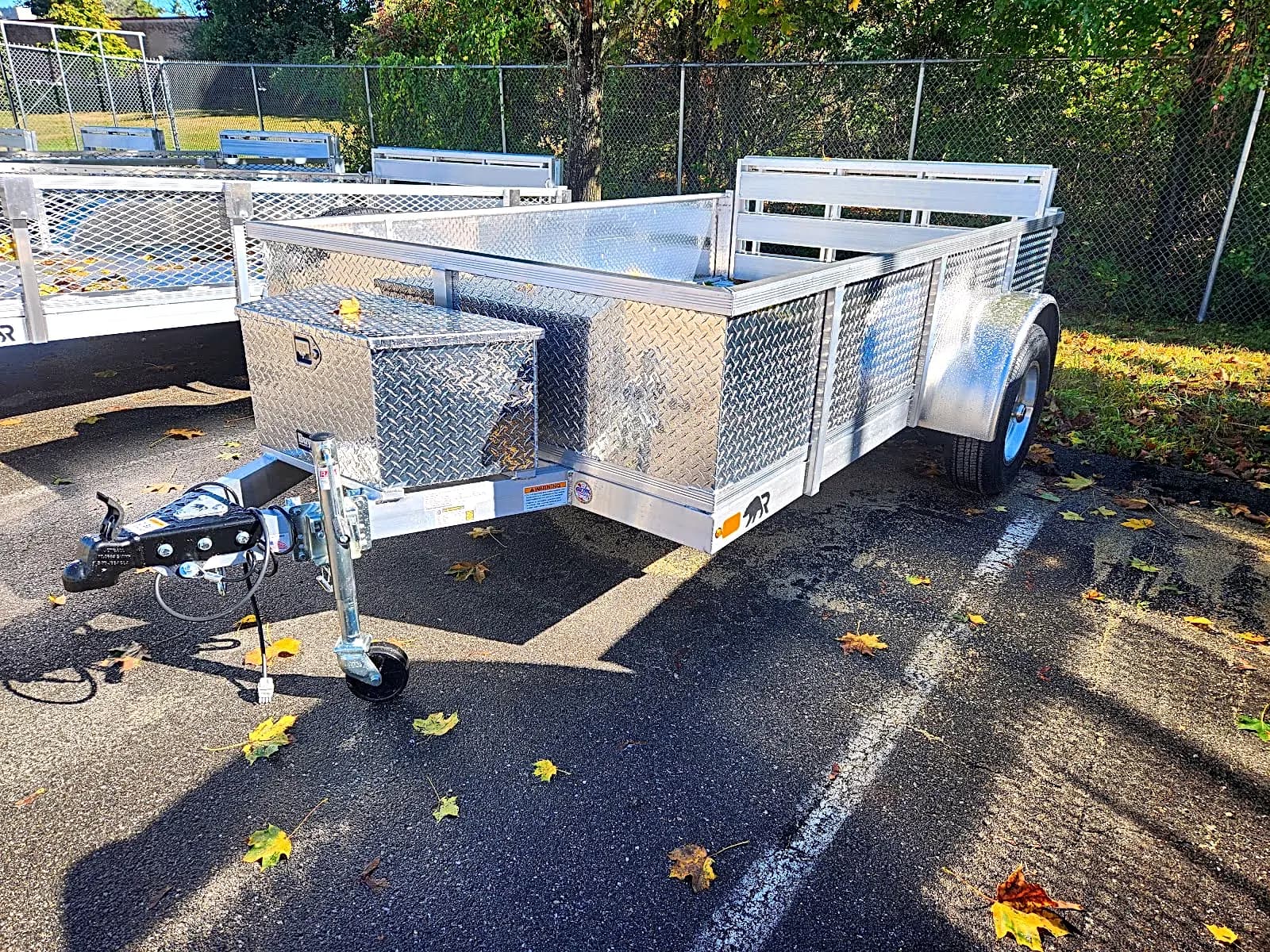 Real Rugged build: 6' x 10' — Tread plate sides, Bi-fold ramp