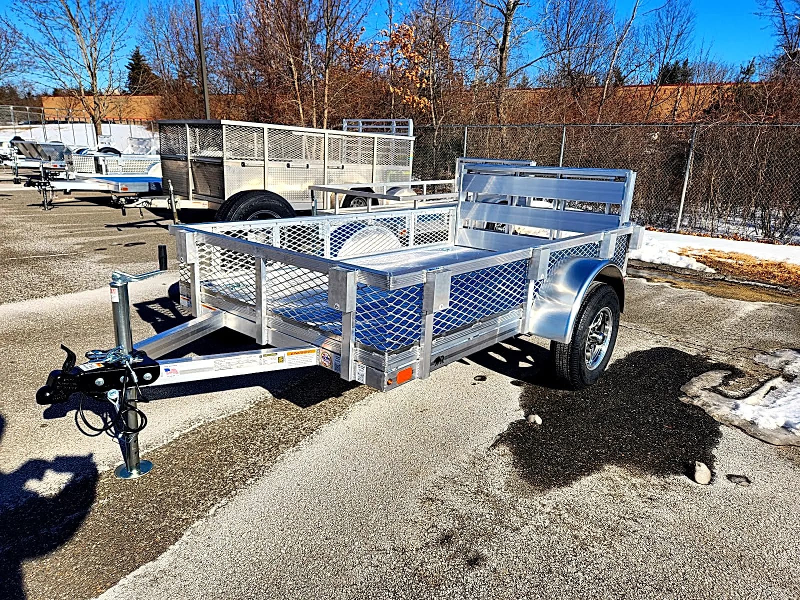 Real Rugged build: 5' x 8' — Mesh sides, Bi-fold ramp