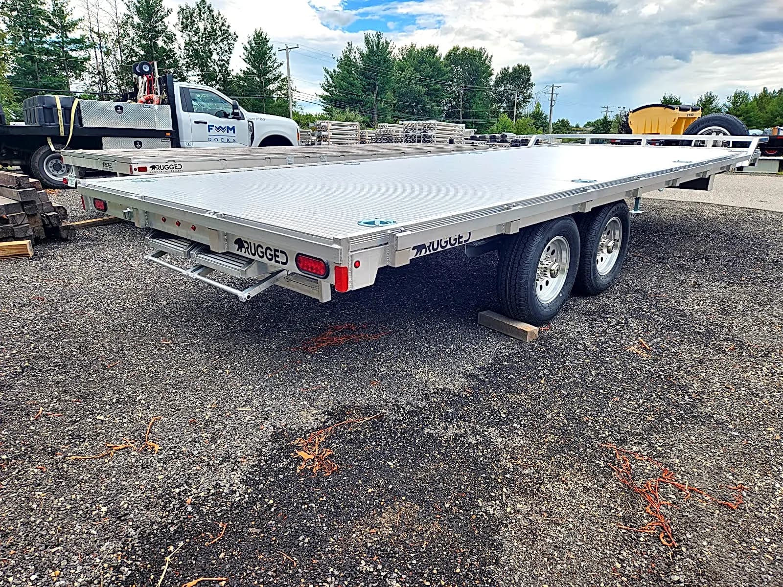 Real Rugged build: 8' x 20' Tandem — Front rail only, StowAway ramps