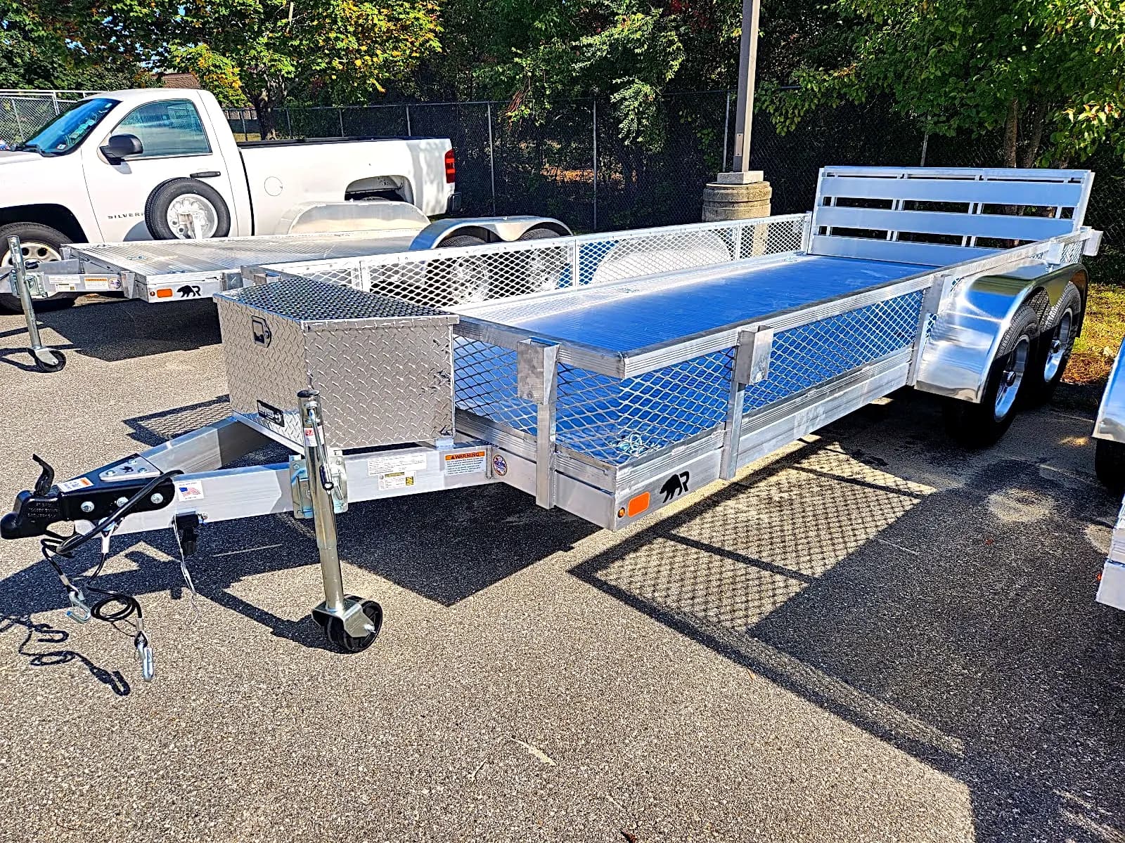 Real Rugged build: 6.5' x 16' Tandem — Perimeter rail, Bi-fold ramp