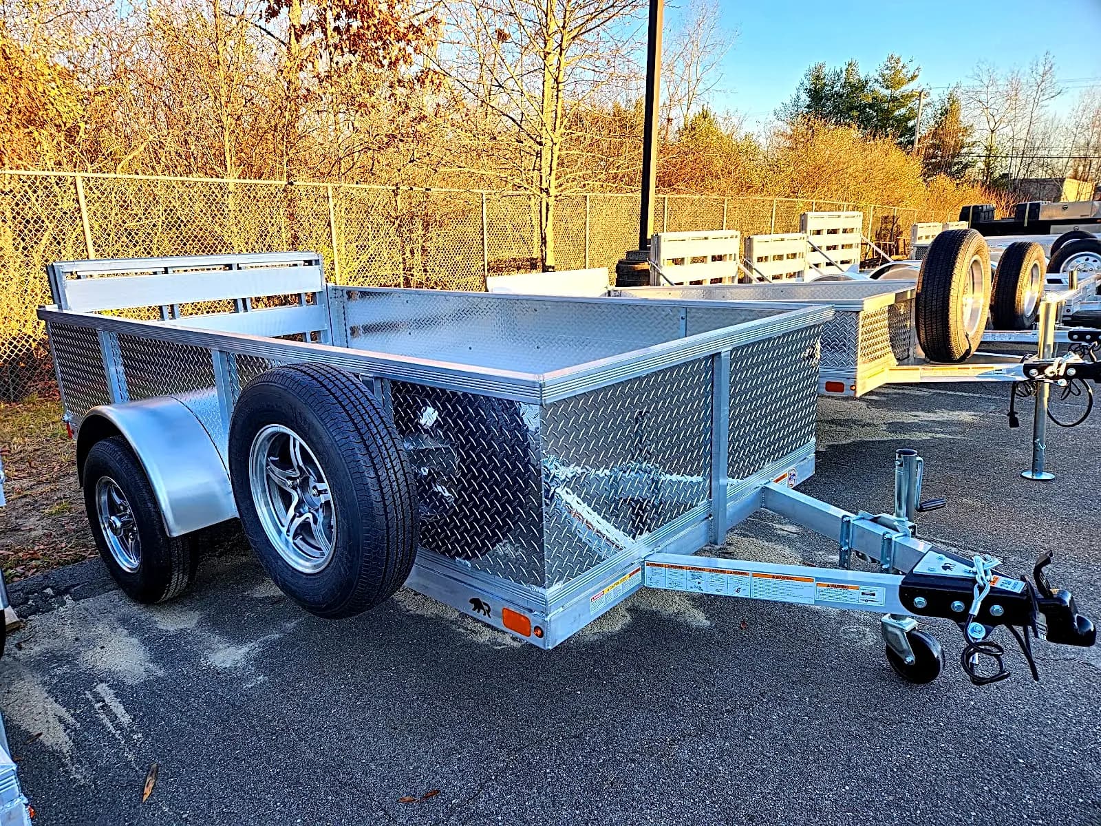 Real Rugged build: 5' x 10' — Perimeter rail, Bi-fold ramp