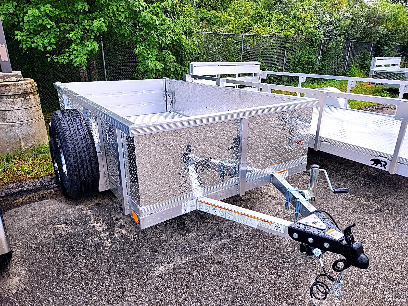 Real Rugged build: 5' x 8' — Perimeter rail, Tailgate