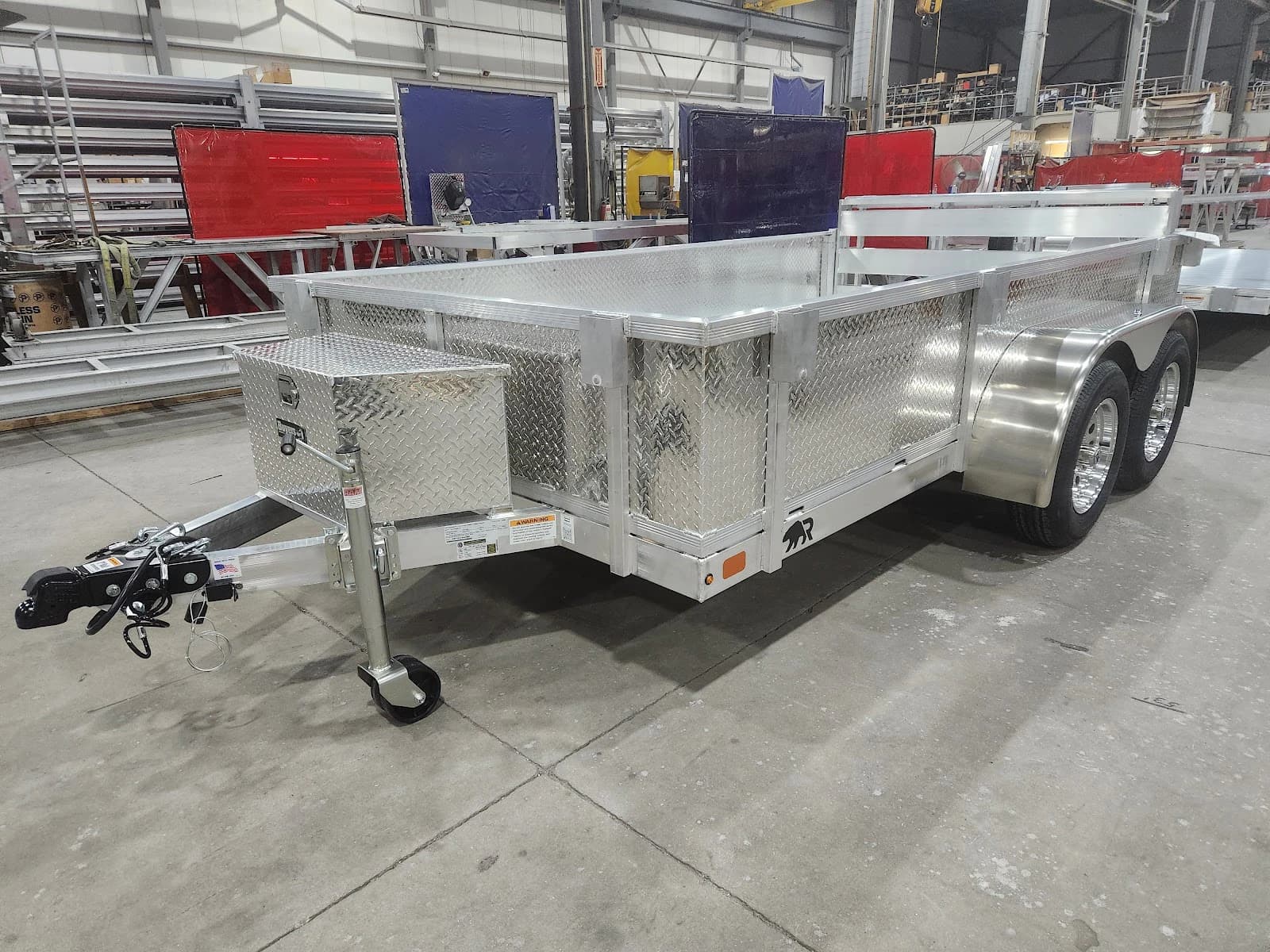 Real Rugged build: 6.5' x 12' Tandem — Tread plate sides, Bi-fold ramp