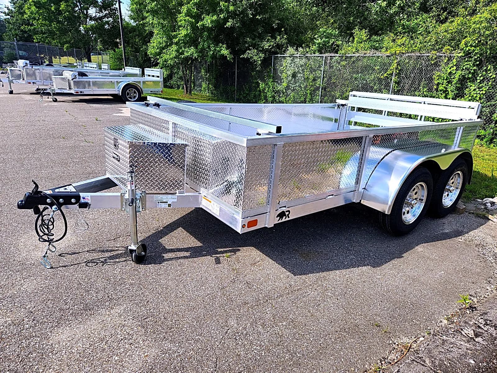 Real Rugged build: 6.5' x 12' Tandem — Tread plate sides, Bi-fold ramp