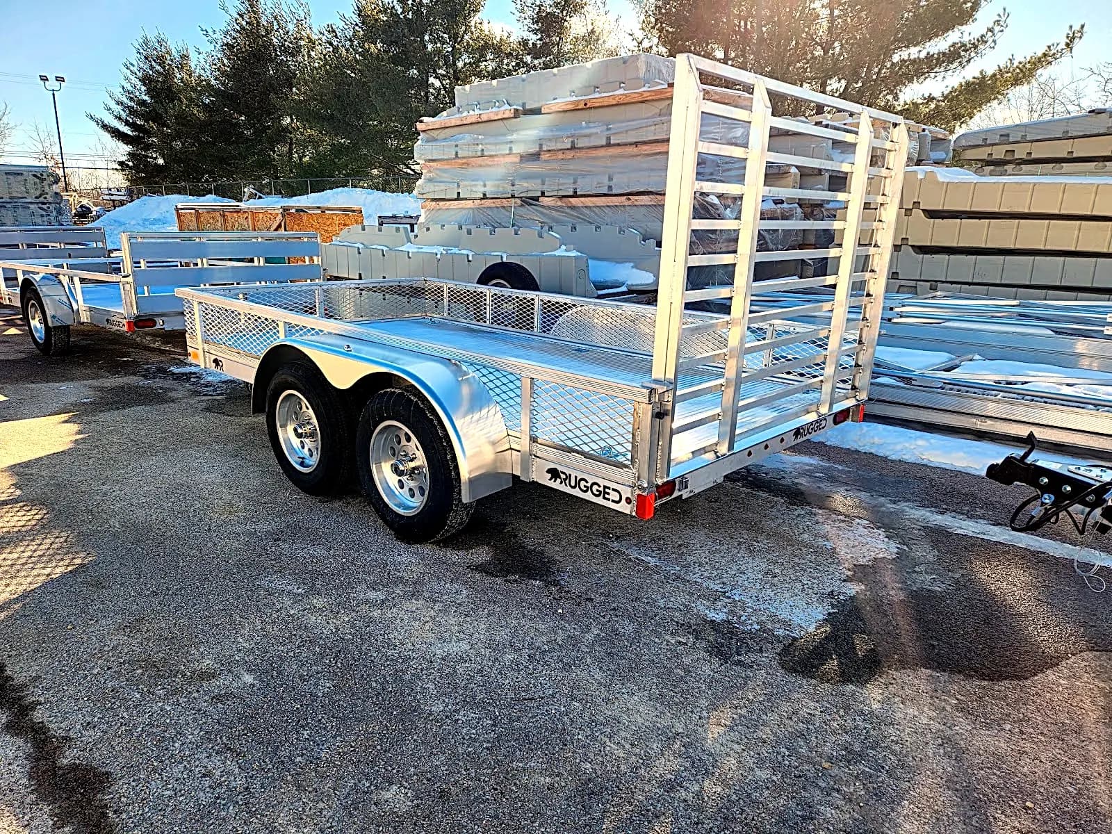 Real Rugged build: 6.5' x 12' Tandem — Mesh sides, Air flow ramp