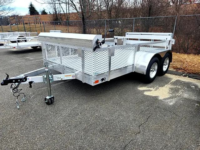Real Rugged build: 6.5' x 12' Tandem — Mesh sides, Bi-fold ramp