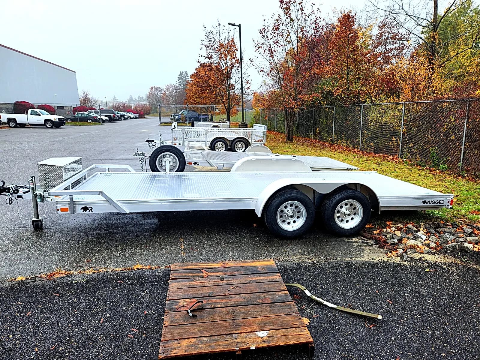 Real Rugged build: 6.5' x 18' Tandem — Front rail only, StowAway ramps