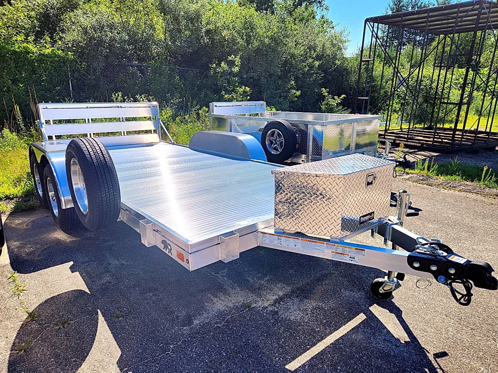 Real Rugged build: 6.5' x 14' Tandem — Bi-fold ramp