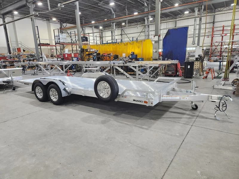Real Rugged build: 6.5' x 20' Tandem — Front rail only