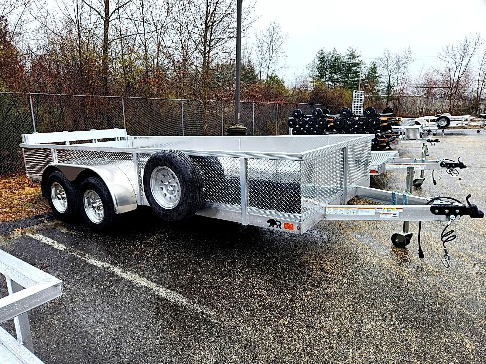 Real Rugged build: 6.5' x 16' Tandem — Tread plate sides, Bi-fold ramp