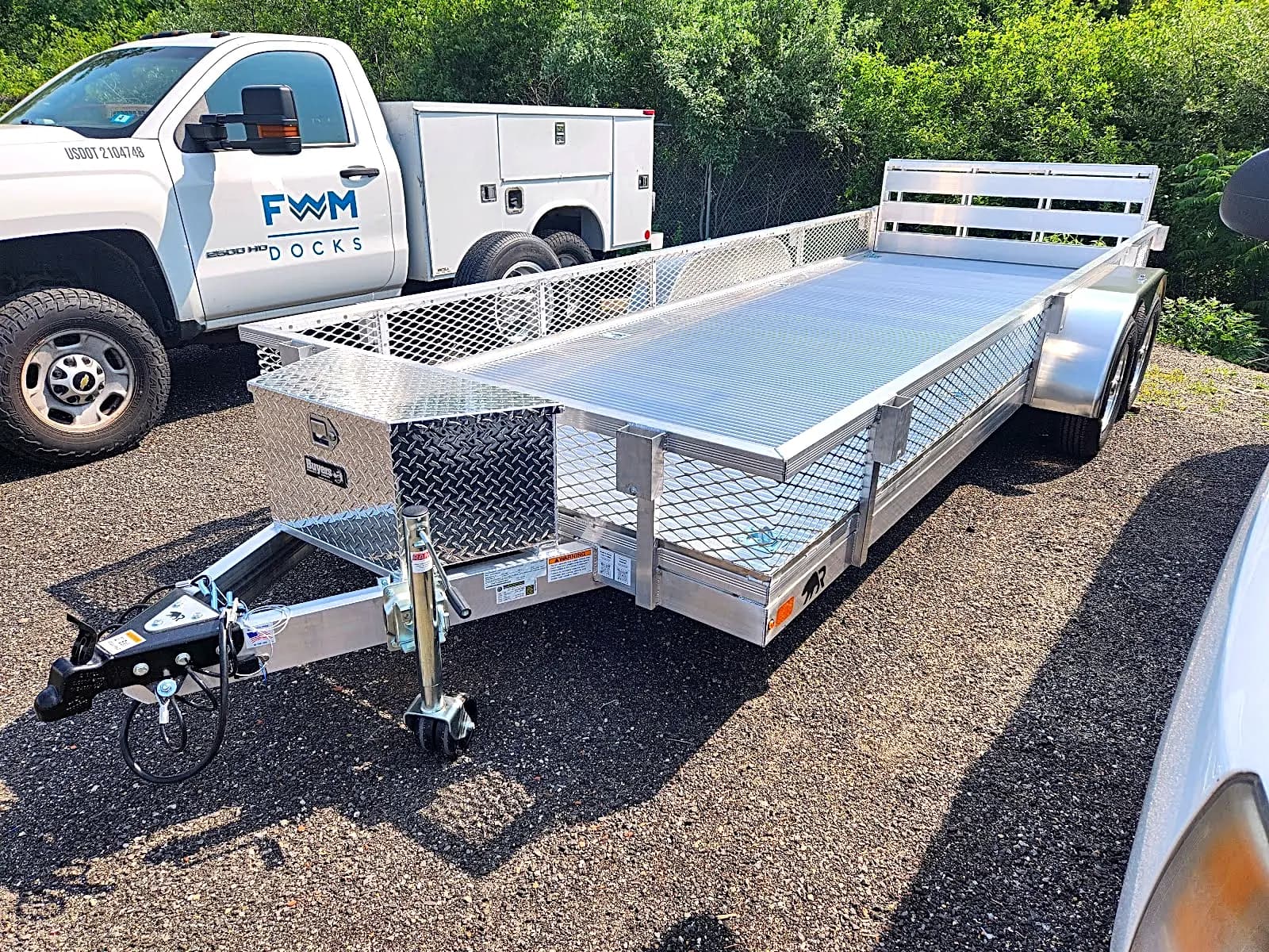 Real Rugged build: 6.5' x 18' Tandem — Perimeter rail, Bi-fold ramp