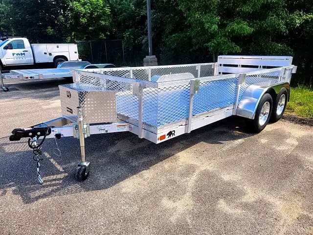 Real Rugged build: 6.5' x 14' Tandem — Mesh sides, Bi-fold ramp