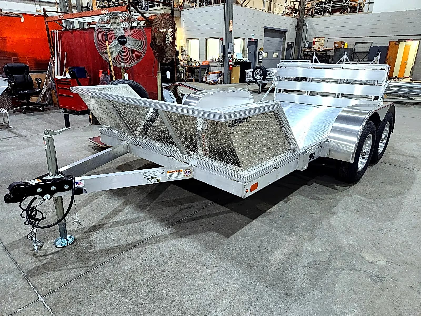 Real Rugged build: 6.5' x 12' Tandem — Bi-fold ramp