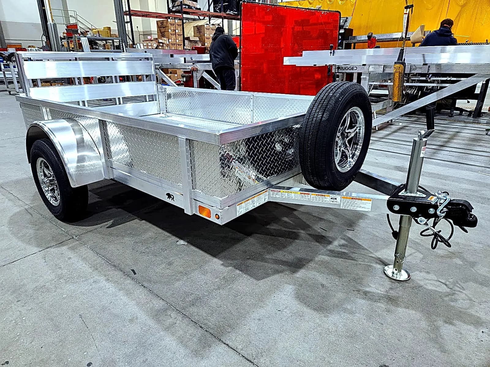 Real Rugged build: 5' x 8' — Tread plate sides, Bi-fold ramp