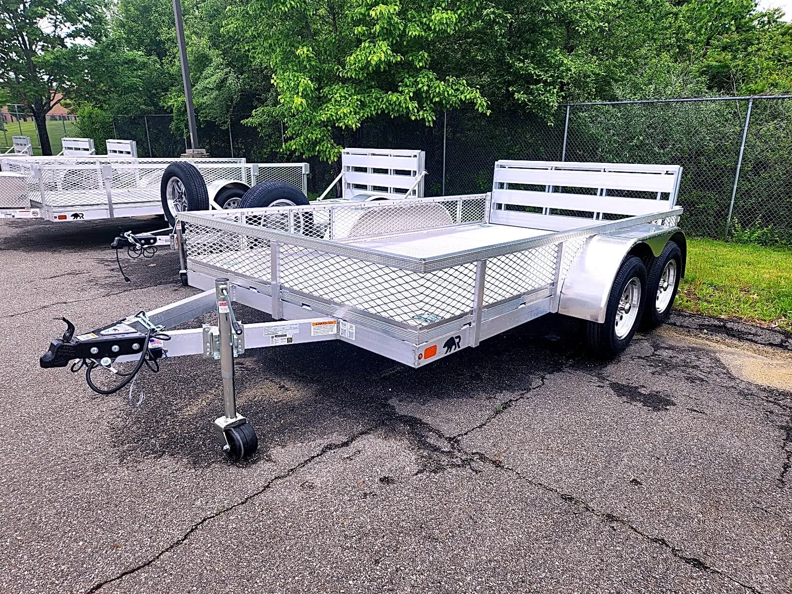 Real Rugged build: 6.5' x 12' Tandem — Mesh sides, Air flow ramp