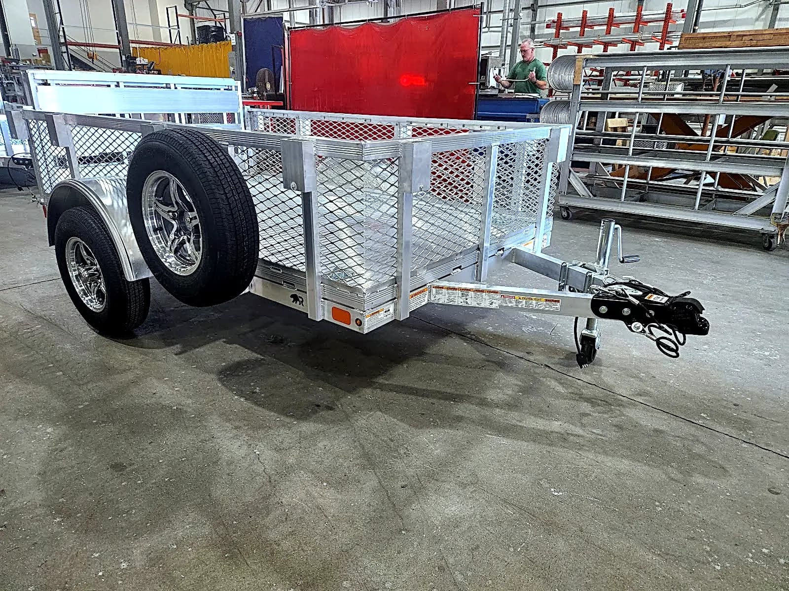 Real Rugged build: 5' x 8' — Mesh sides, Bi-fold ramp