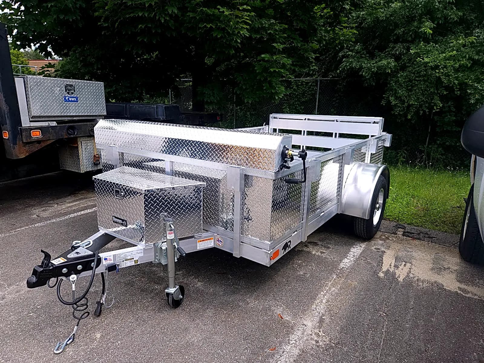 Real Rugged build: 6' x 10' — Tread plate sides, Bi-fold ramp