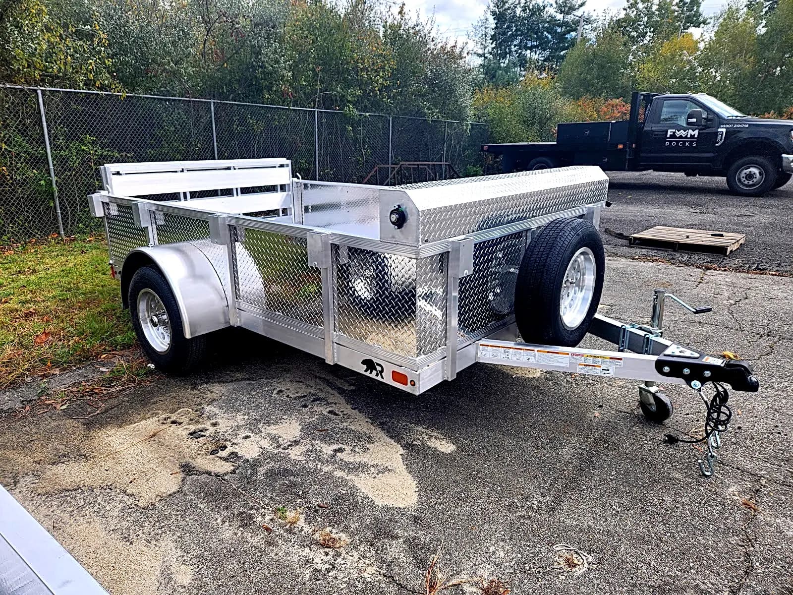 Real Rugged build: 6' x 10' — Tread plate sides, Bi-fold ramp