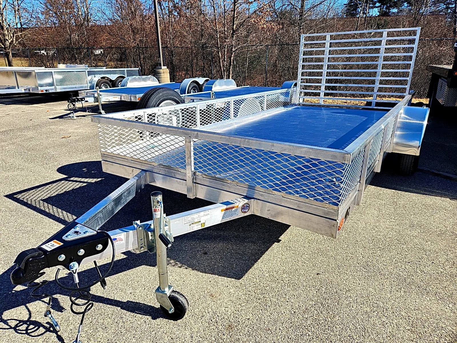 Real Rugged build: 6.5' x 14' — Mesh sides, Air flow ramp