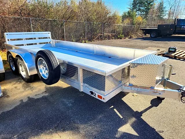 Real Rugged build: 6.5' x 16' Tandem — Tread plate sides, Bi-fold ramp