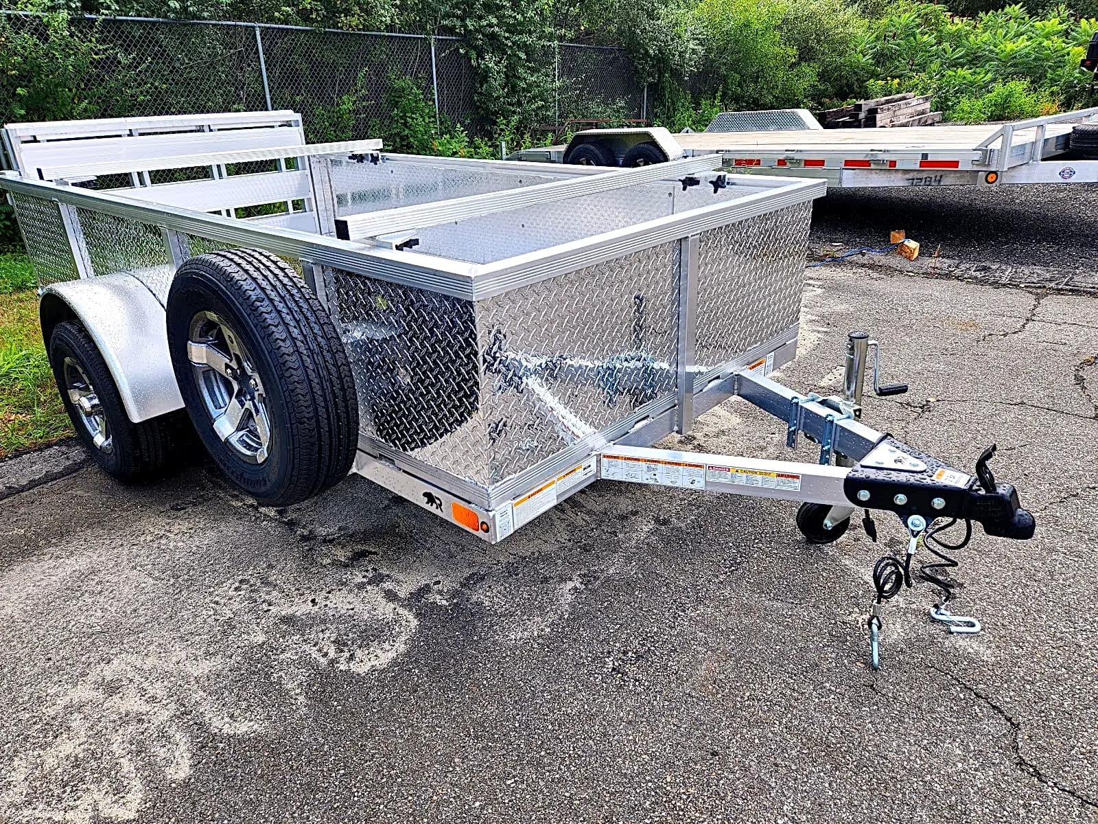 Real Rugged build: 5' x 10' — Tread plate sides, Bi-fold ramp
