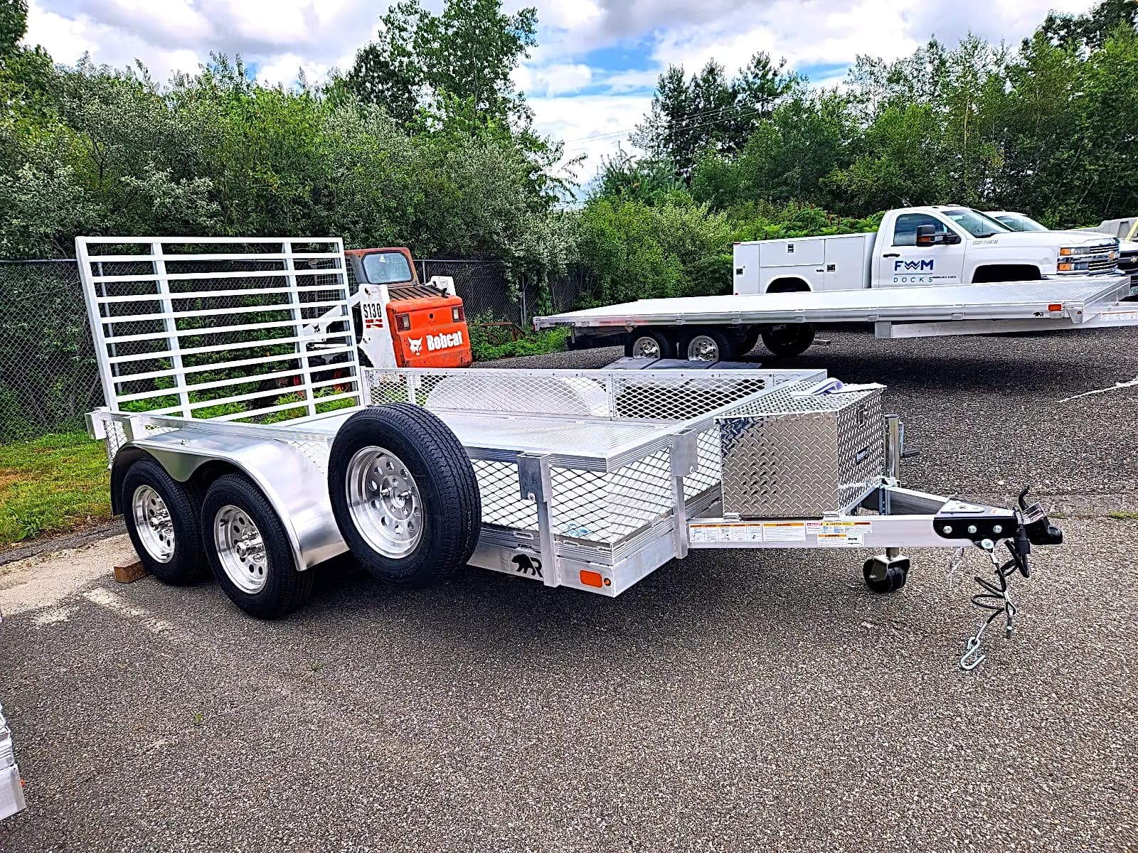 Real Rugged build: 6.5' x 12' Tandem — Mesh sides, Air flow ramp