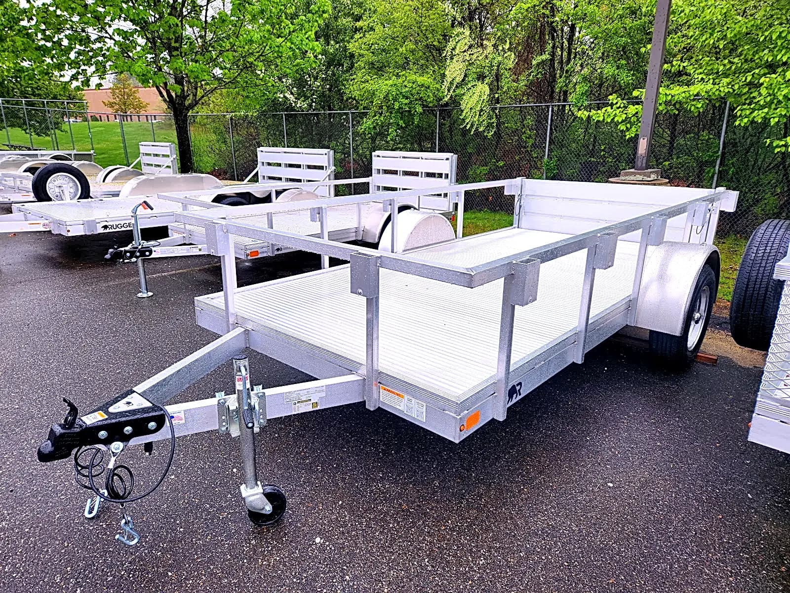 Real Rugged build: 6' x 12' — Perimeter rail, Tailgate