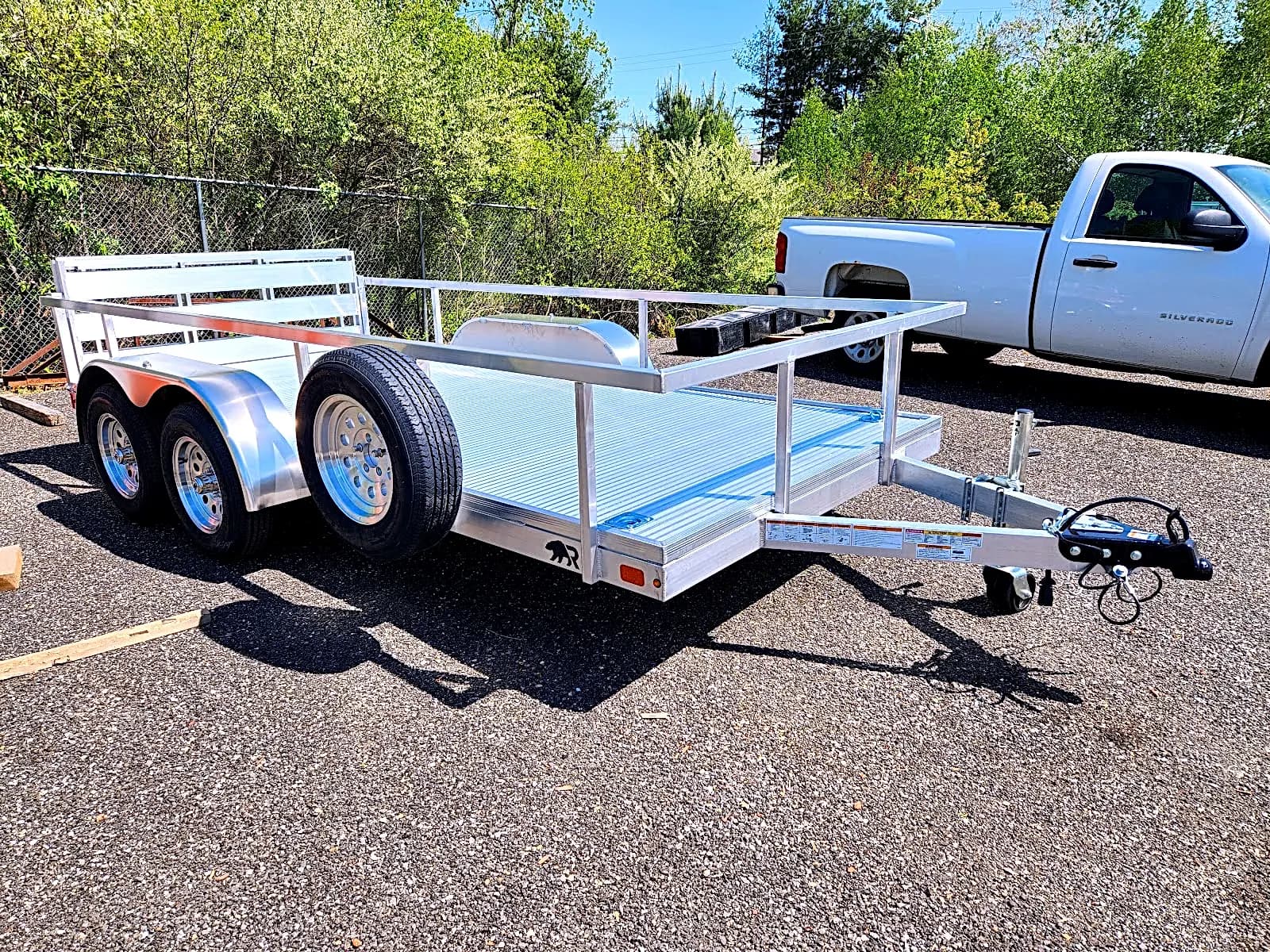 Real Rugged build: 6.5' x 14' Tandem — Perimeter rail, Bi-fold ramp