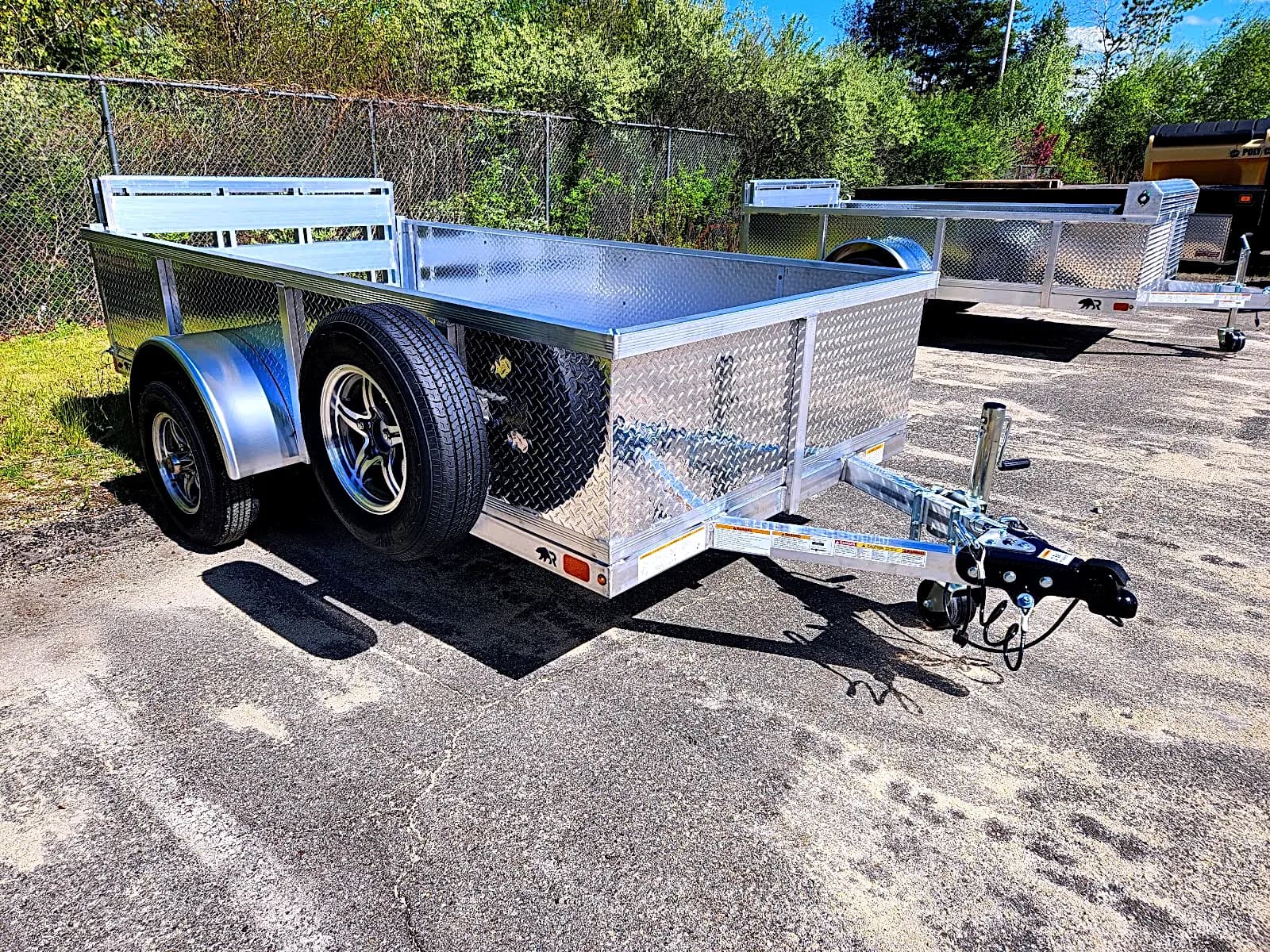Real Rugged build: 5' x 10' — Tread plate sides, Bi-fold ramp