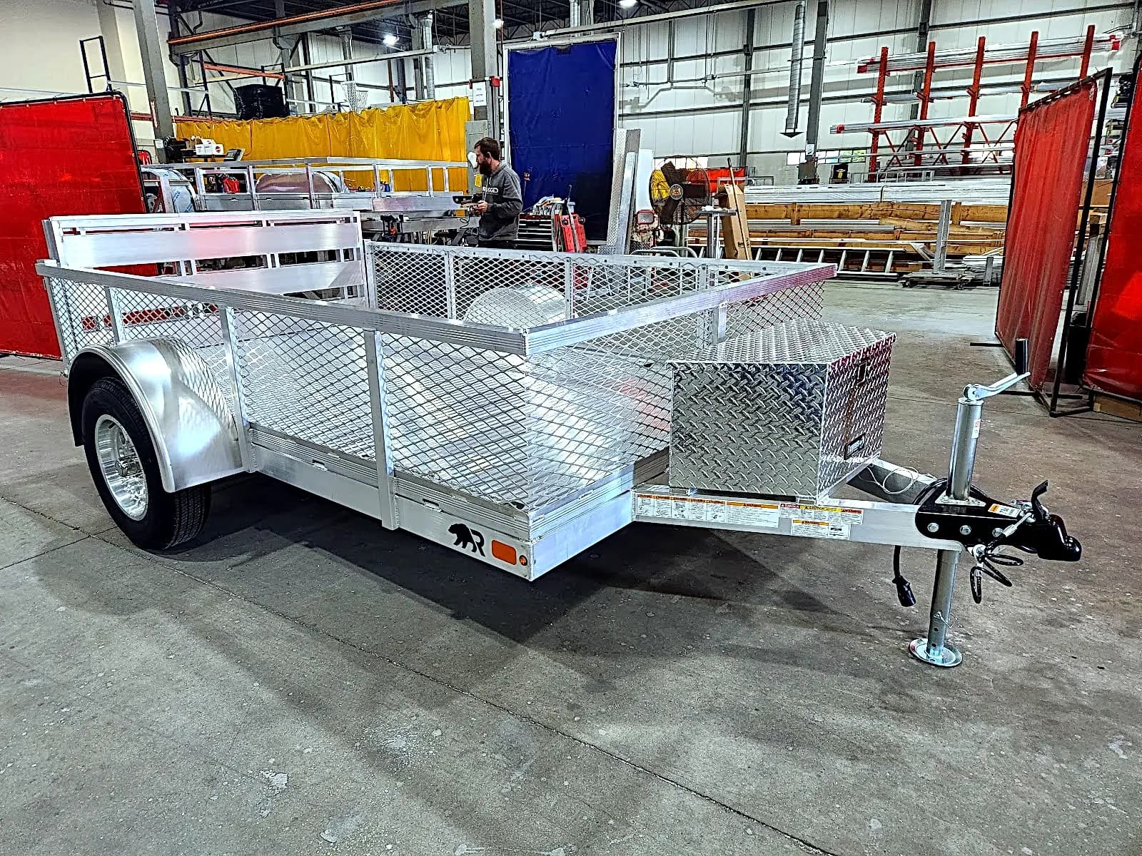 Real Rugged build: 6' x 10' — Perimeter rail, Bi-fold ramp