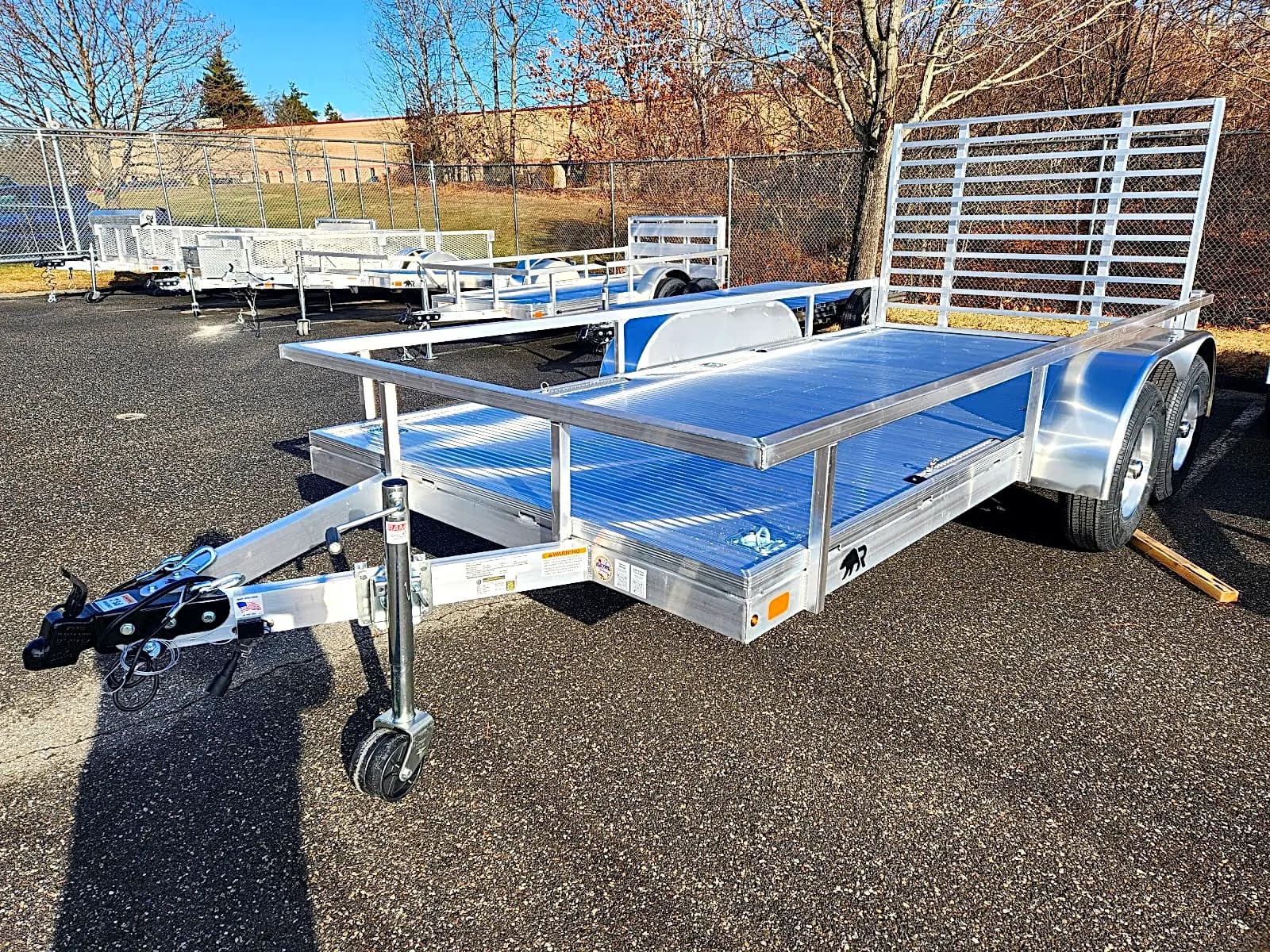 Real Rugged build: 6.5' x 14' Tandem — Perimeter rail, Air flow ramp