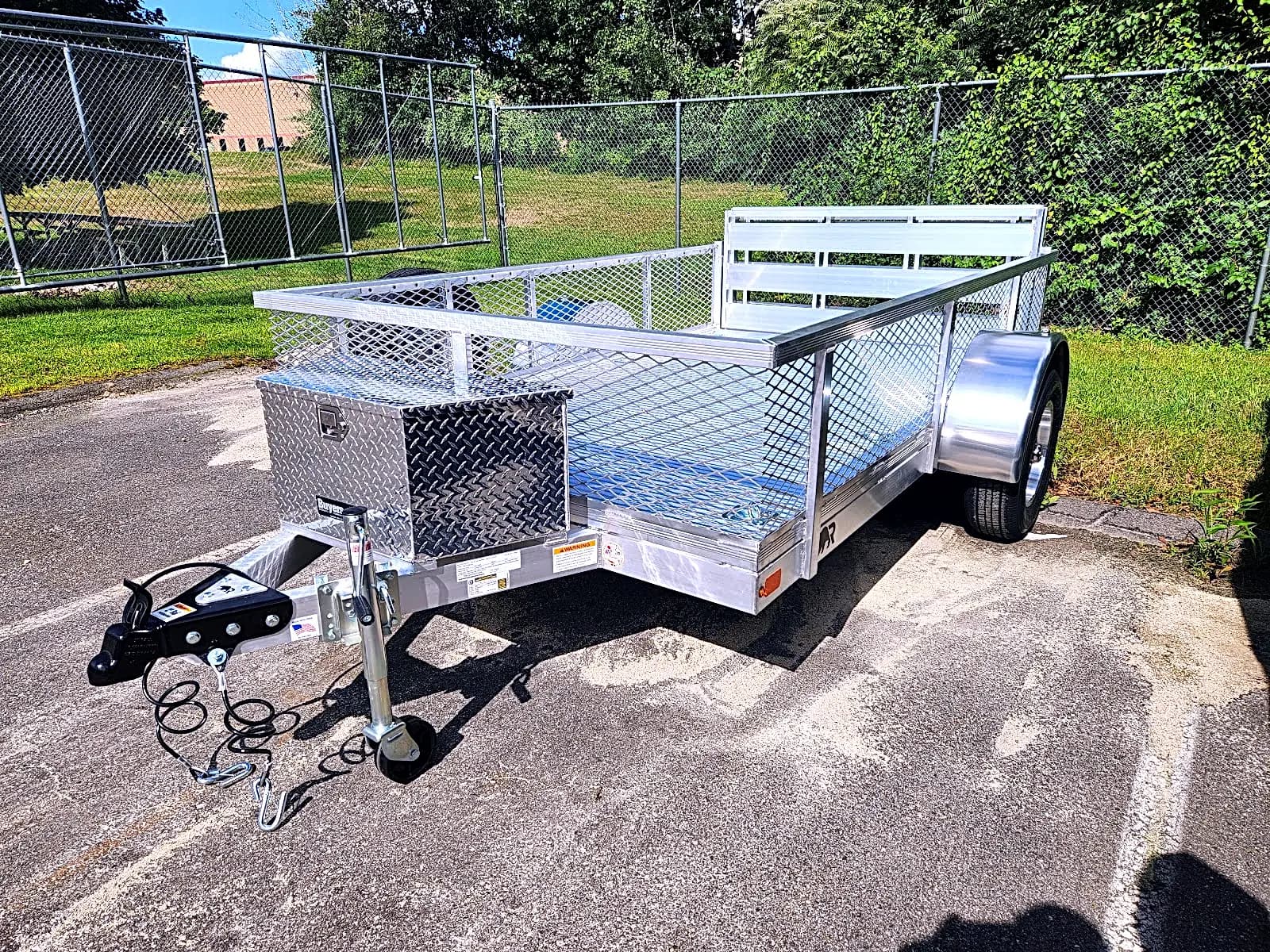 Real Rugged build: 6' x 10' — Mesh sides, Bi-fold ramp