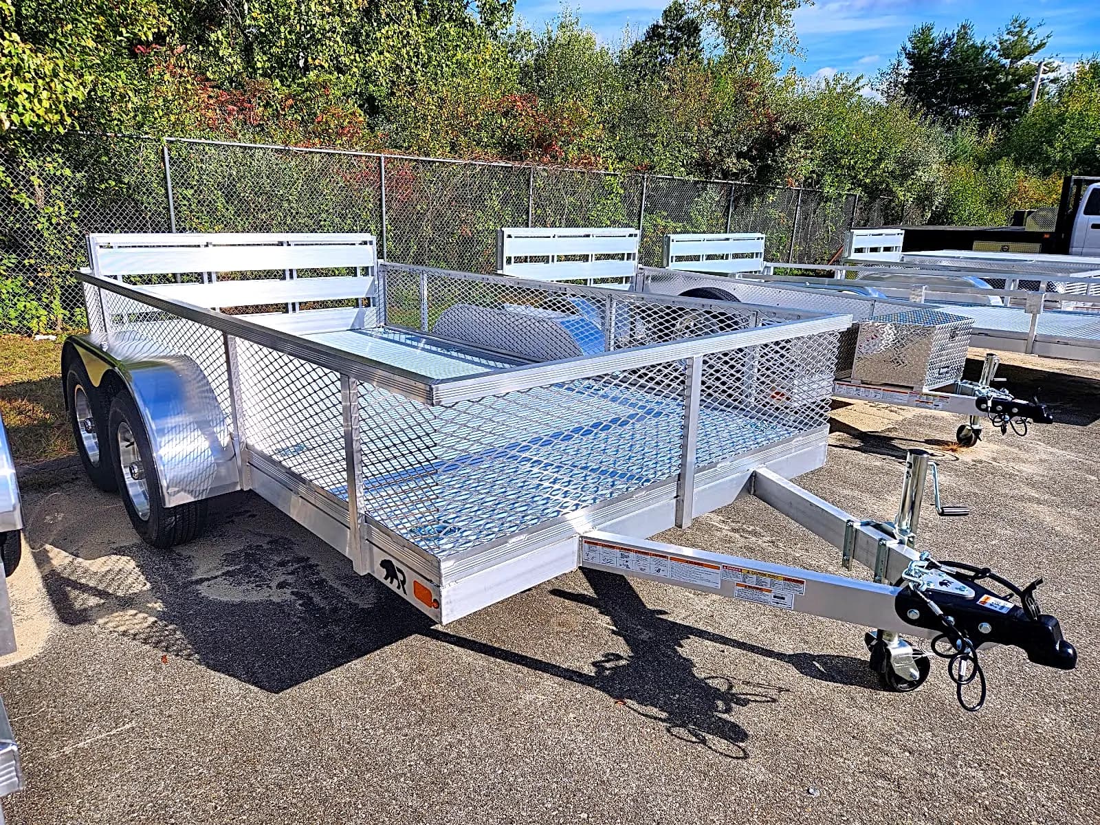 Real Rugged build: 6.5' x 12' Tandem — Mesh sides, Bi-fold ramp