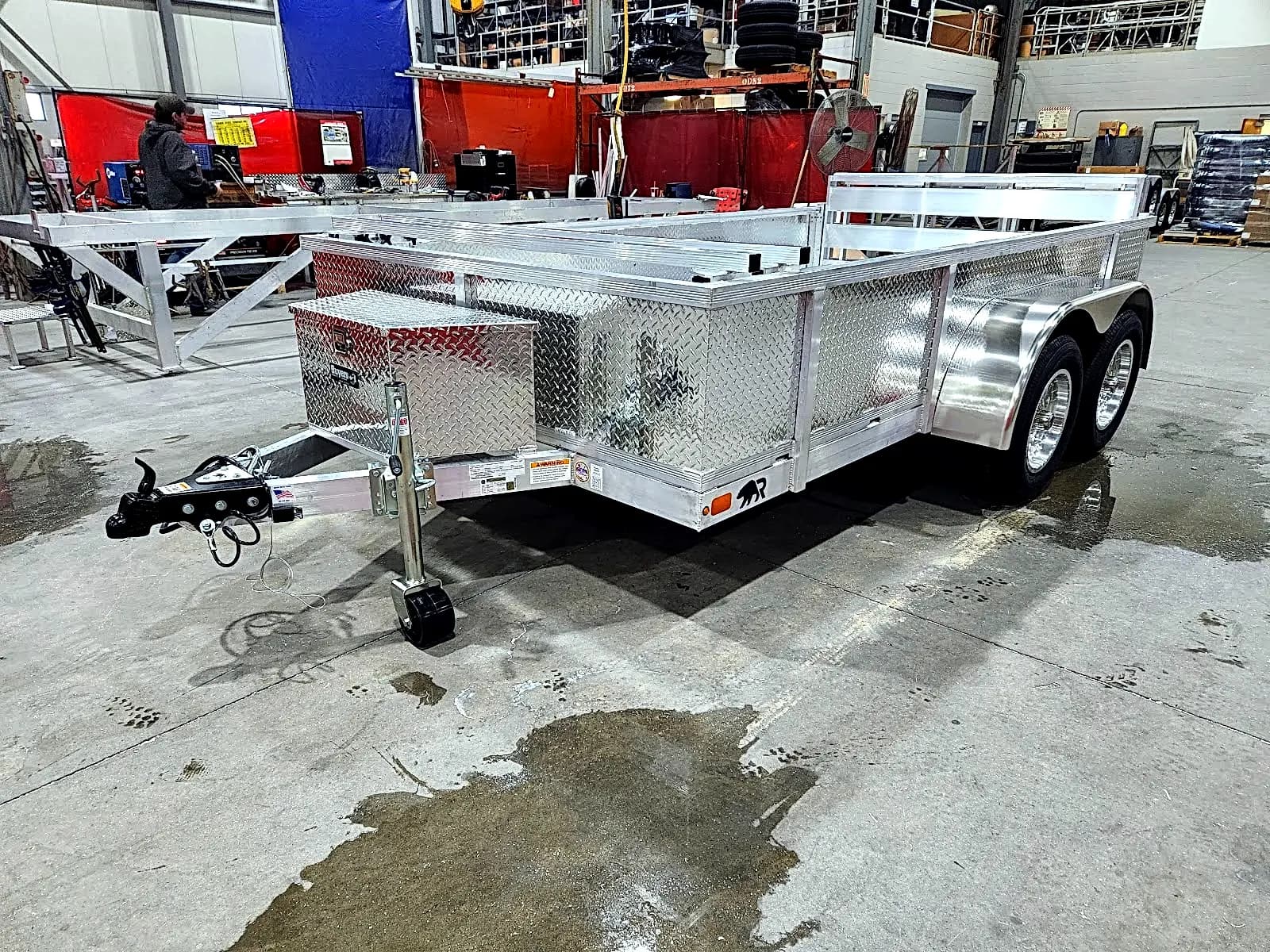 Real Rugged build: 6.5' x 12' Tandem — Perimeter rail, Bi-fold ramp