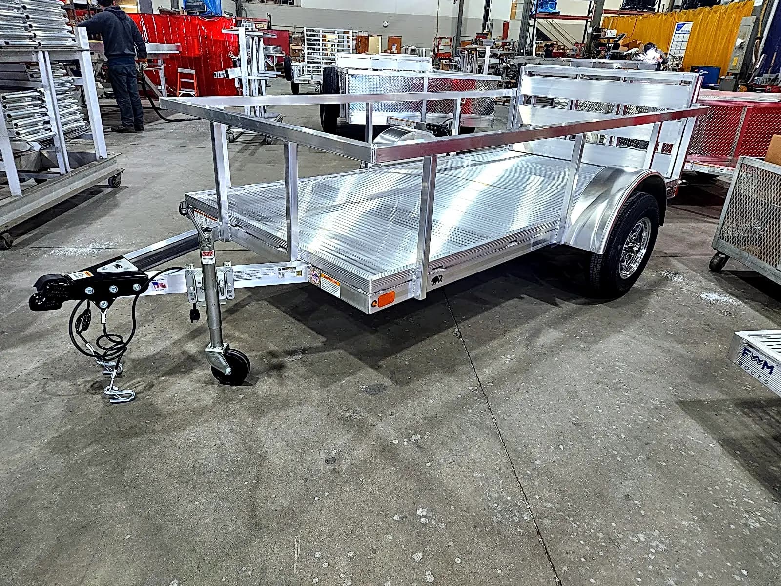 Real Rugged build: 5' x 10' — Perimeter rail, Bi-fold ramp