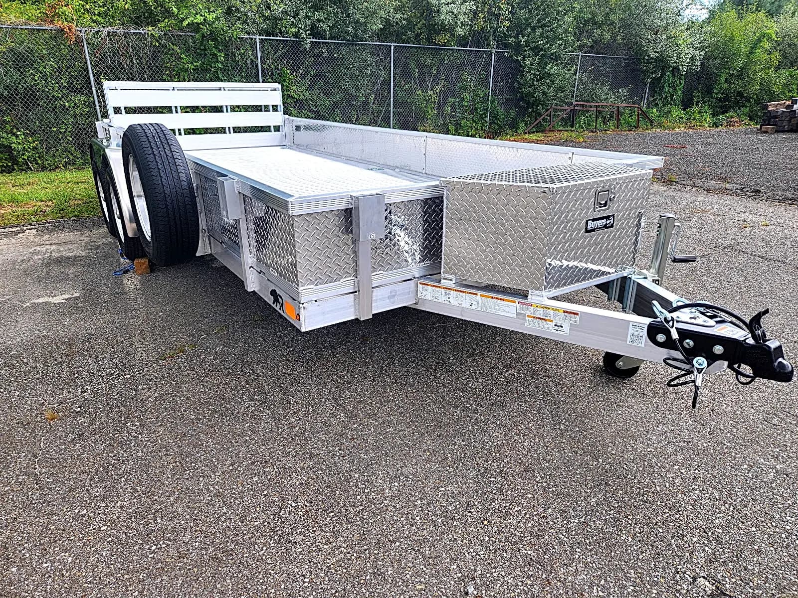 Real Rugged build: 6.5' x 16' Tandem — Tread plate sides, Bi-fold ramp