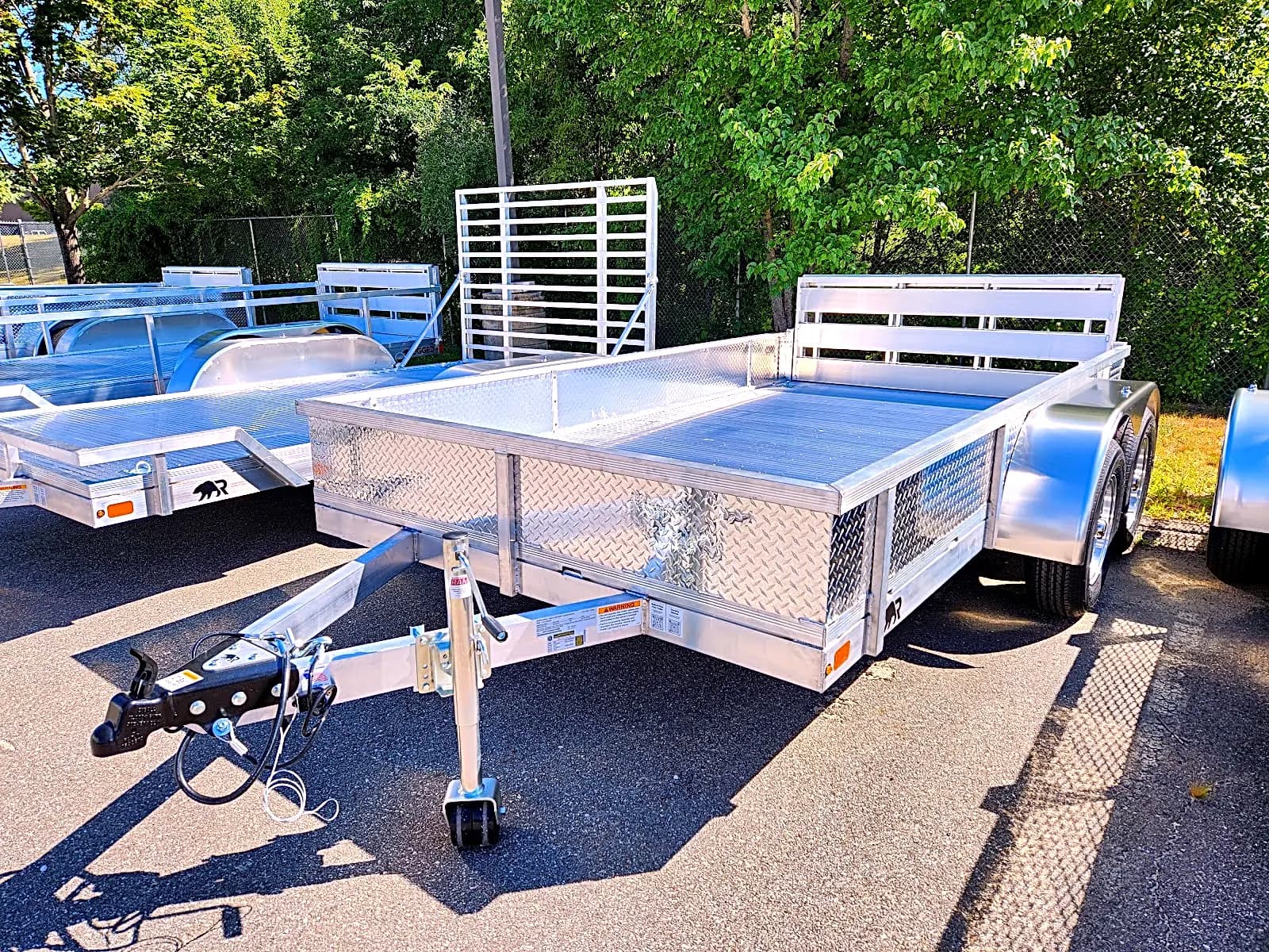 Real Rugged build: 6.5' x 12' Tandem — Tread plate sides, Bi-fold ramp