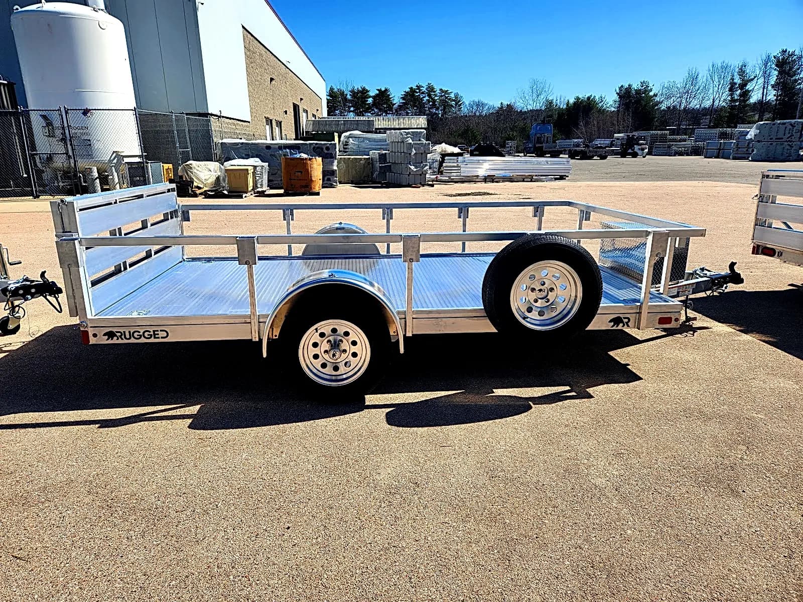 Real Rugged build: 6.5' x 12' — Perimeter rail, Bi-fold ramp