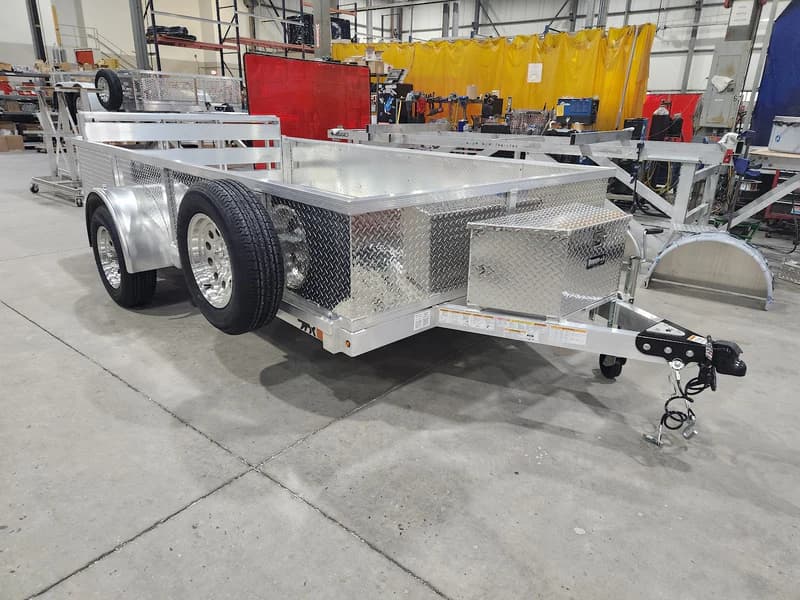Real Rugged build: 6' x 12' — Tread plate sides, Bi-fold ramp