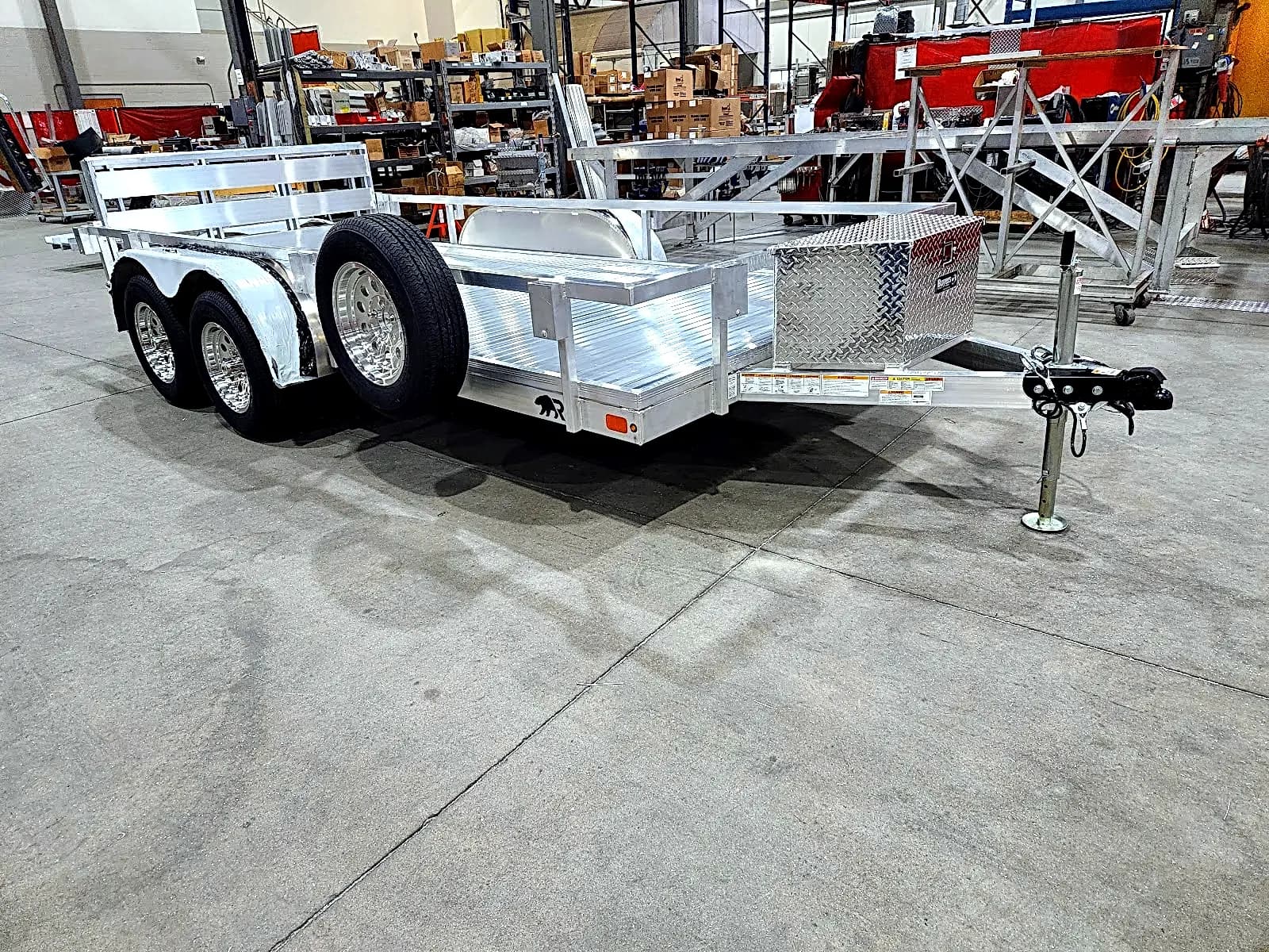 Real Rugged build: 6.5' x 14' Tandem — Perimeter rail, Bi-fold ramp