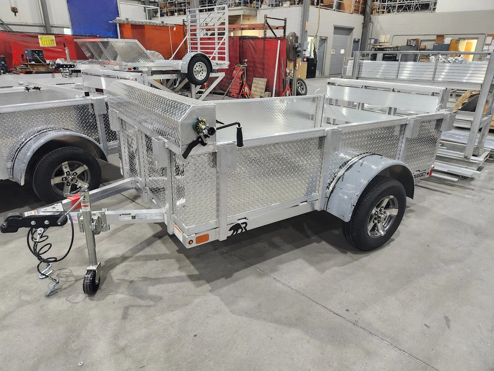 Real Rugged build: 5' x 8' — Perimeter rail, Bi-fold ramp