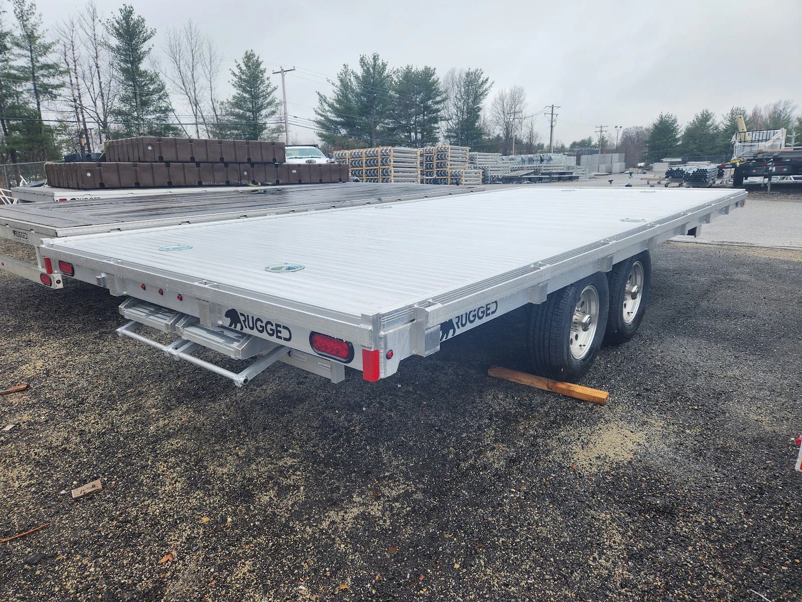 Real Rugged build: 8' x 18' Tandem — StowAway ramps
